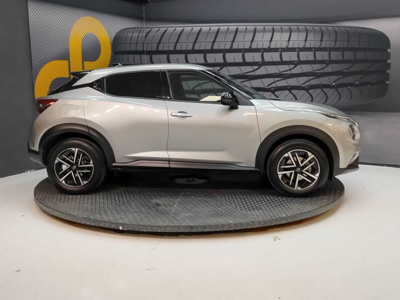 
								Nissan Juke full									