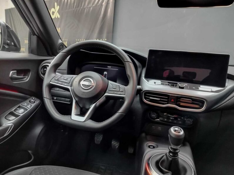 
								Nissan Juke full									