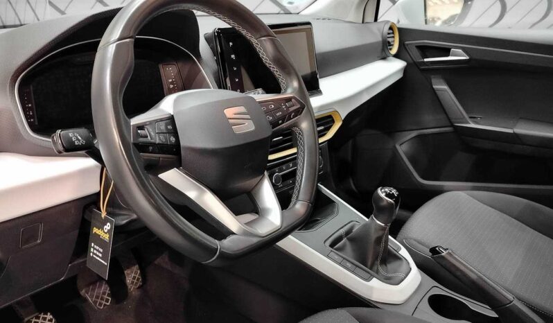 
								SEAT Arona full									