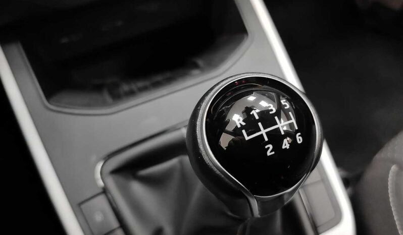 
								SEAT Arona full									