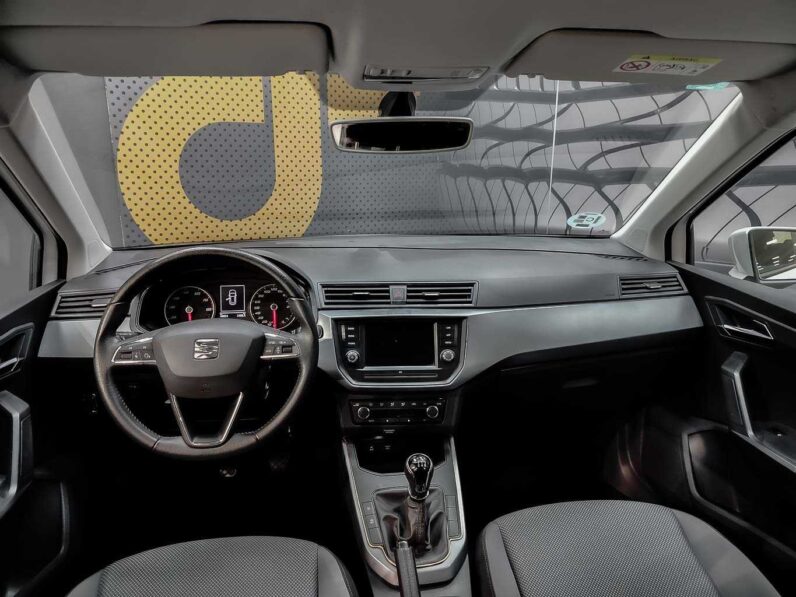 
								SEAT Arona full									
