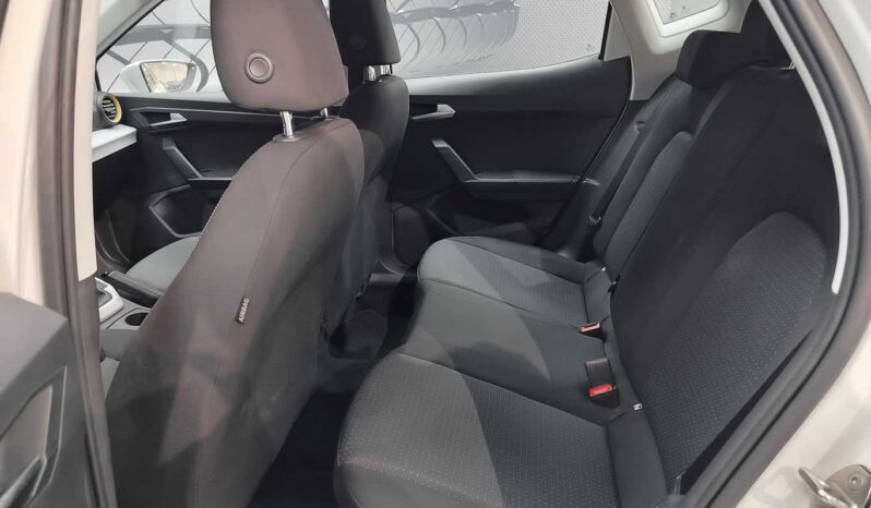 
								SEAT Arona full									