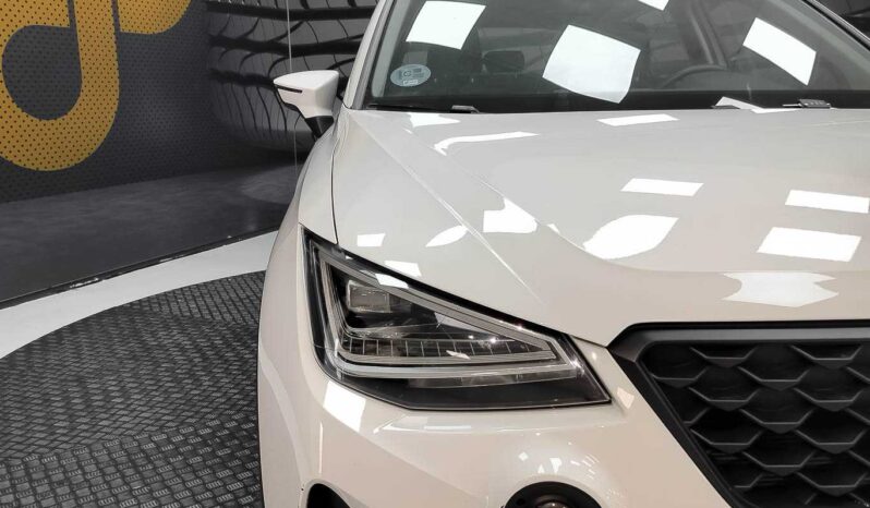 
								SEAT Arona full									