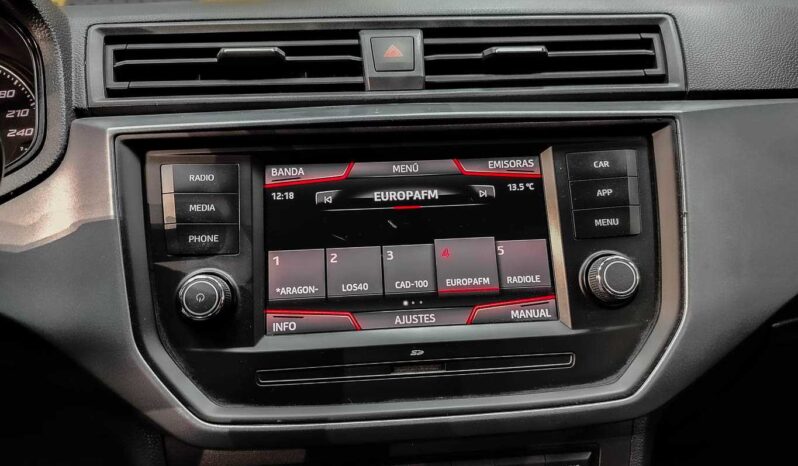 
								SEAT Arona full									