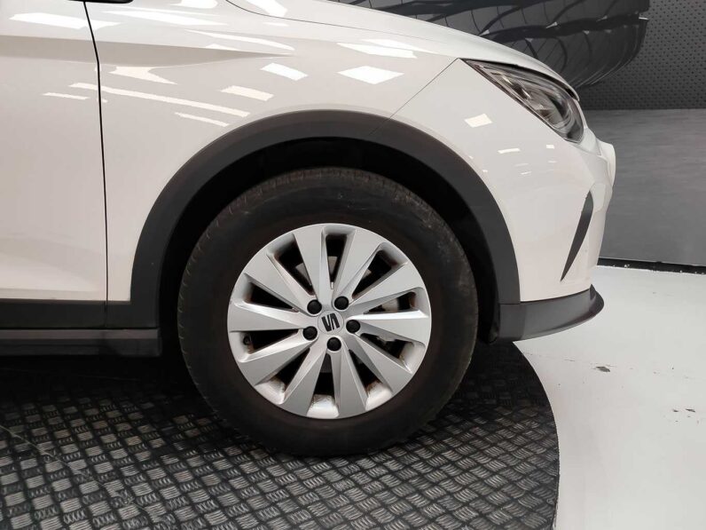 
								SEAT Arona full									