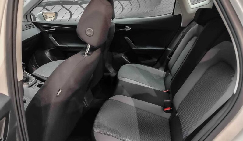 
								SEAT Arona full									