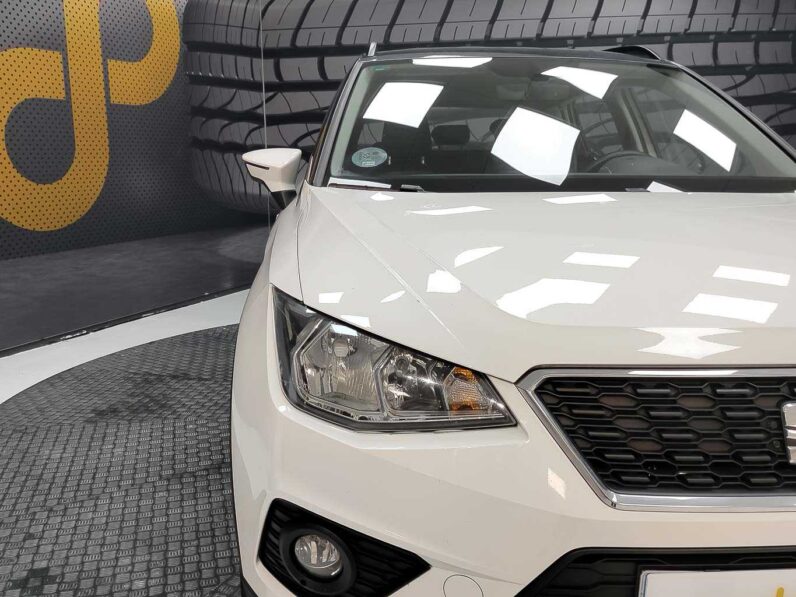 
								SEAT Arona full									