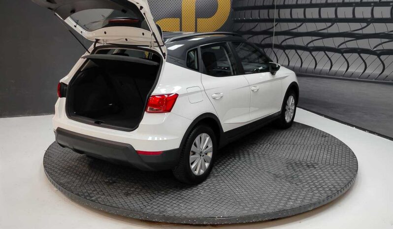 
								SEAT Arona full									