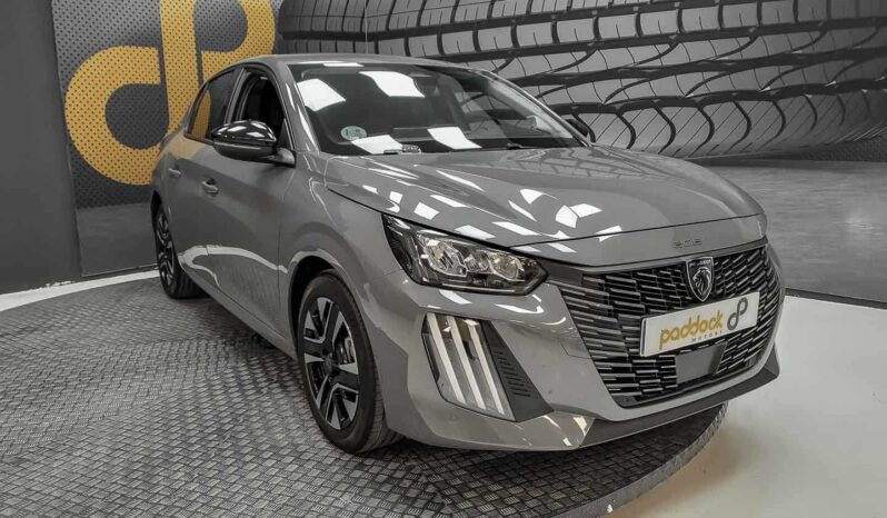 
								Peugeot 208 full									