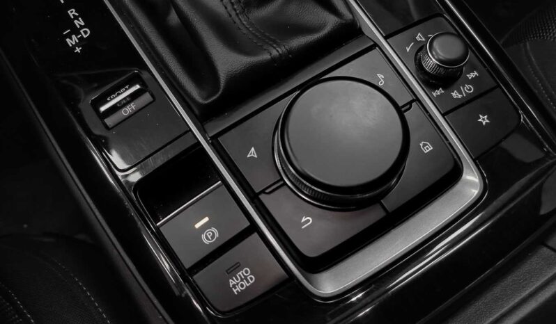 
								Mazda CX-30 full									