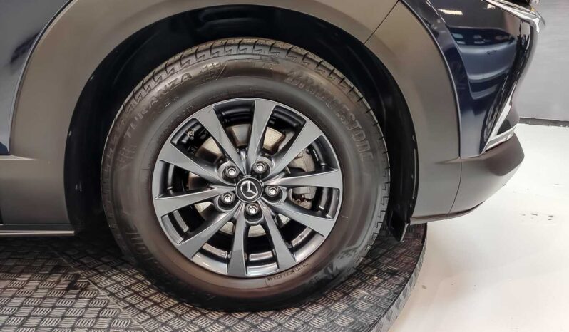
								Mazda CX-30 full									