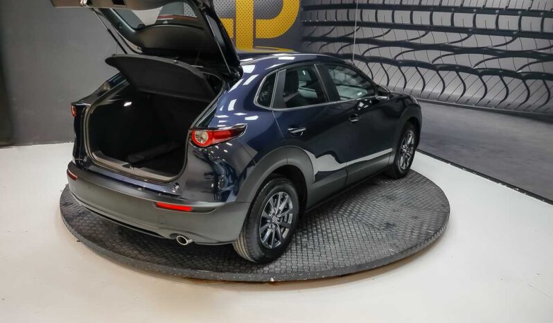 
								Mazda CX-30 full									