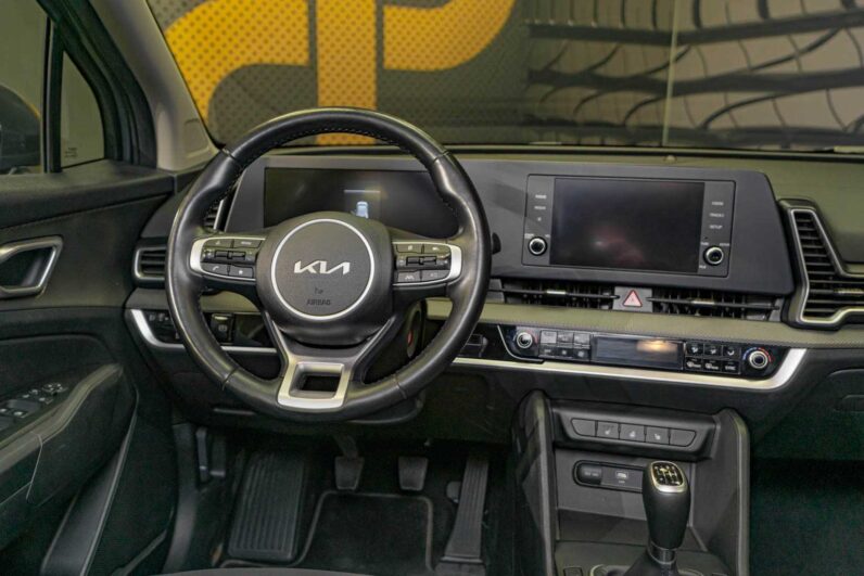 
								Kia Sportage full									