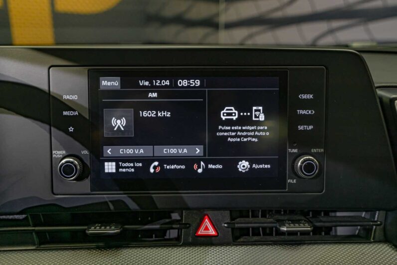 
								Kia Sportage full									