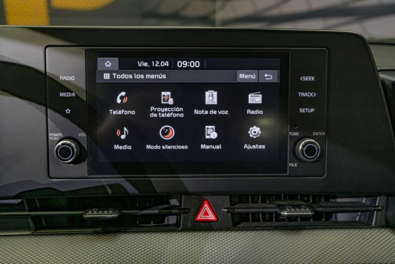 
								Kia Sportage full									