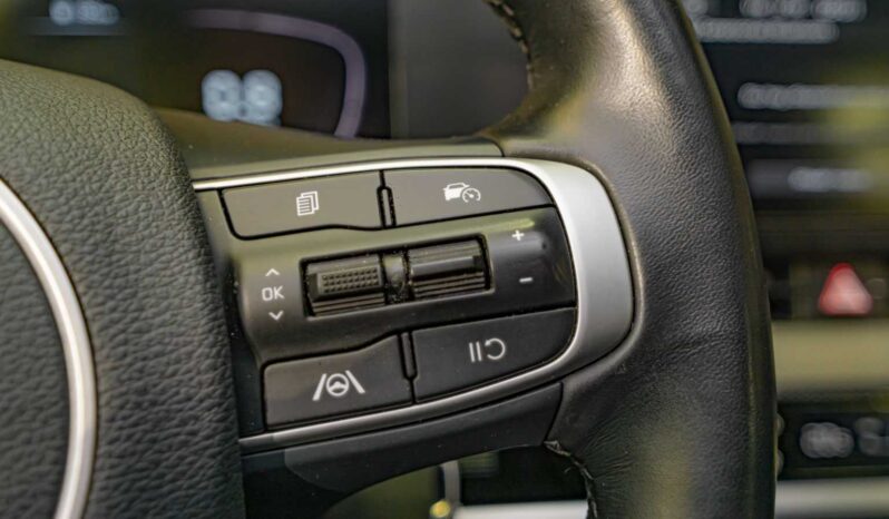 
								Kia Sportage full									