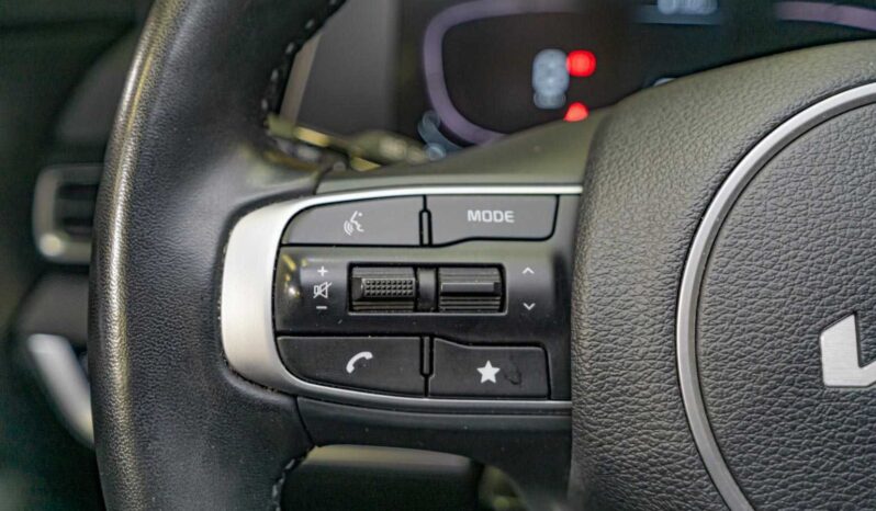 
								Kia Sportage full									