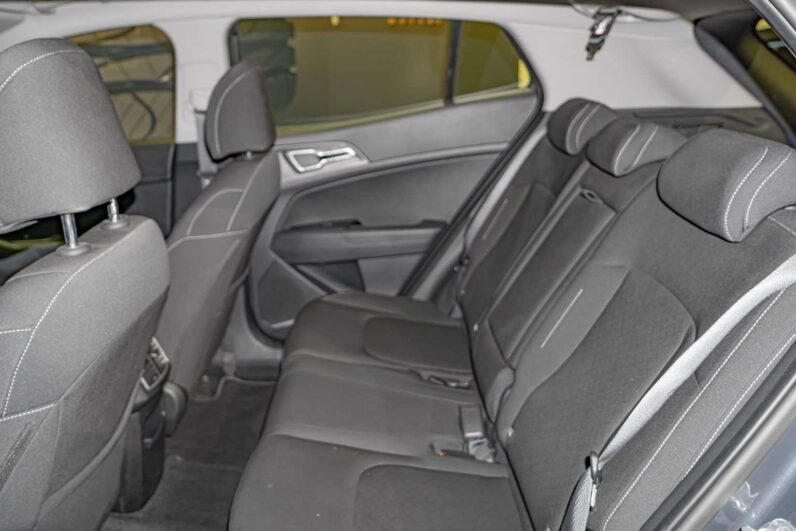 
								Kia Sportage full									