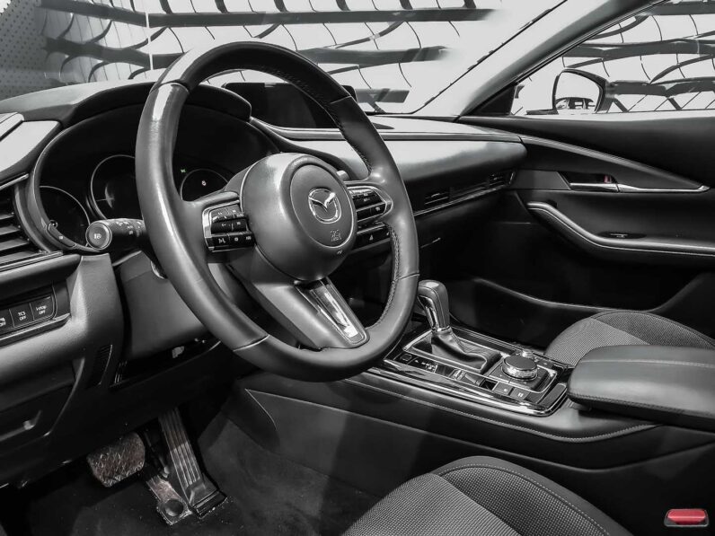 
								Mazda CX-30 full									