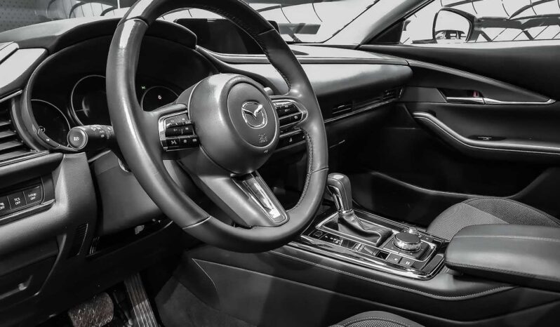 
								Mazda CX-30 full									