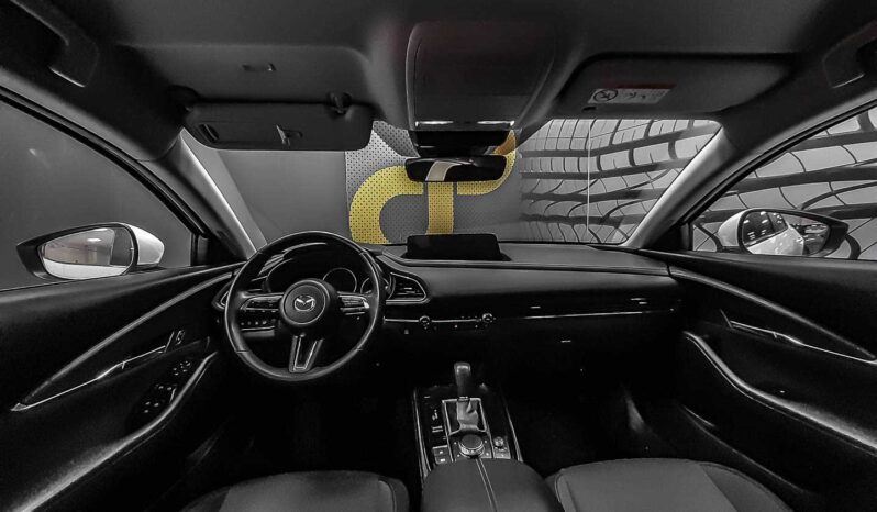 
								Mazda CX-30 full									