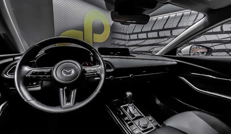 
								Mazda CX-30 full									