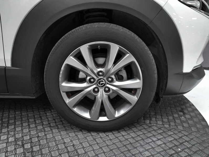 
								Mazda CX-30 full									