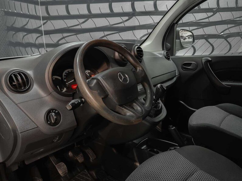 
								MercedesBenz Citan full									