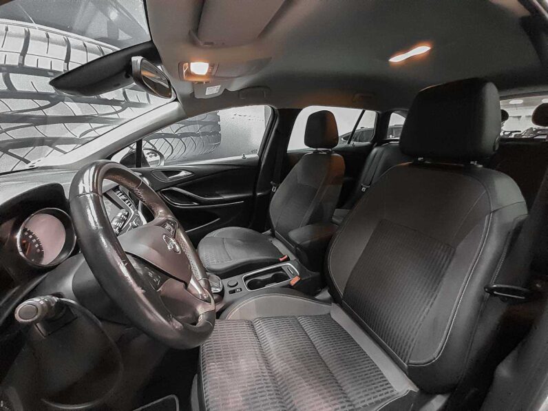 
								OPEL Astra full									