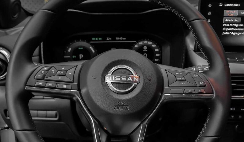 
								Nissan Juke full									