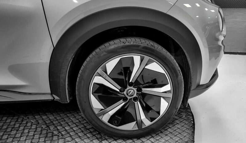 
								Nissan Juke full									