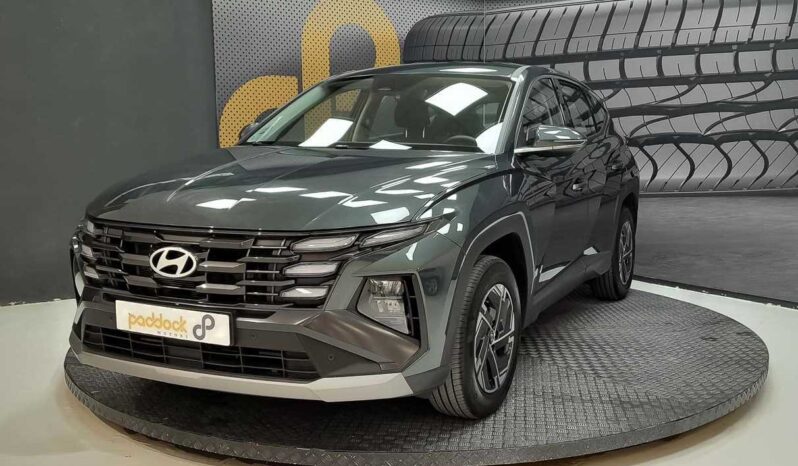
								Hyundai Tucson full									