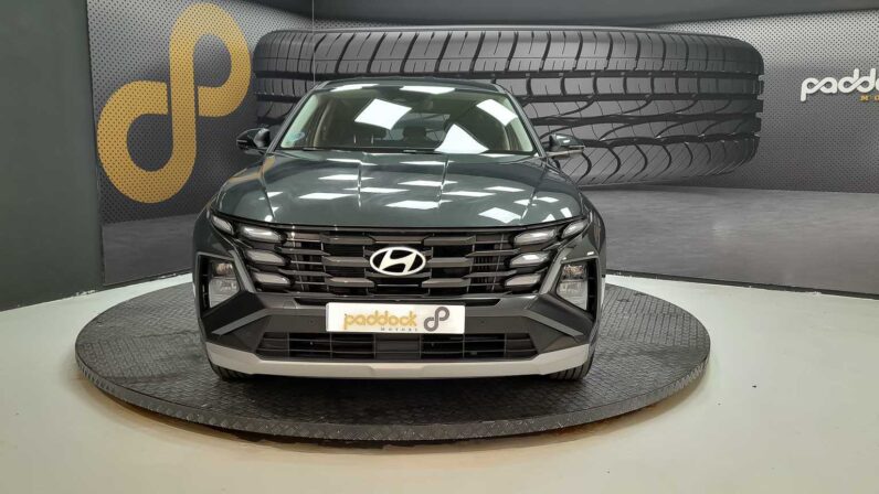 
								Hyundai Tucson full									