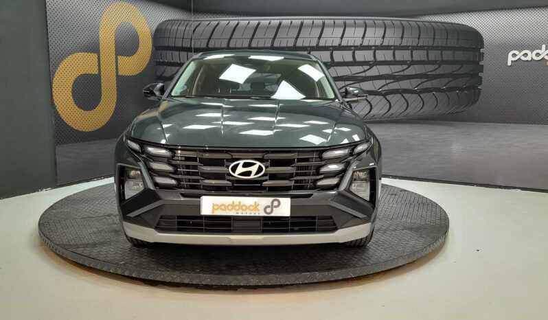 
								Hyundai Tucson full									