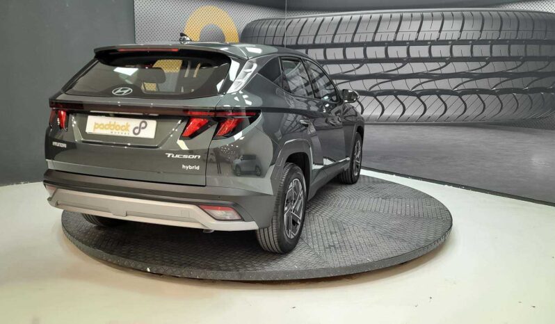 
								Hyundai Tucson full									