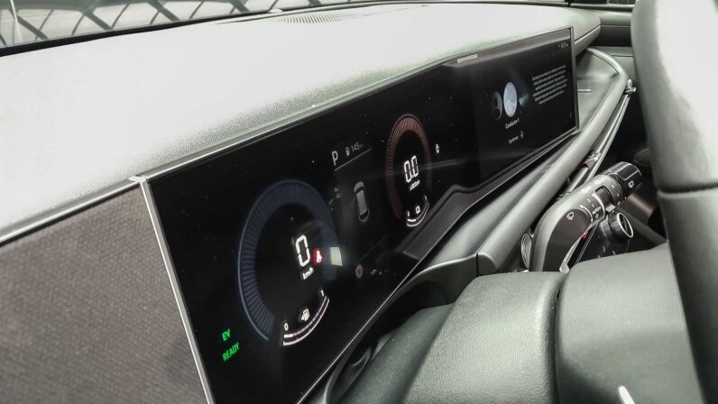 
								Hyundai Tucson full									