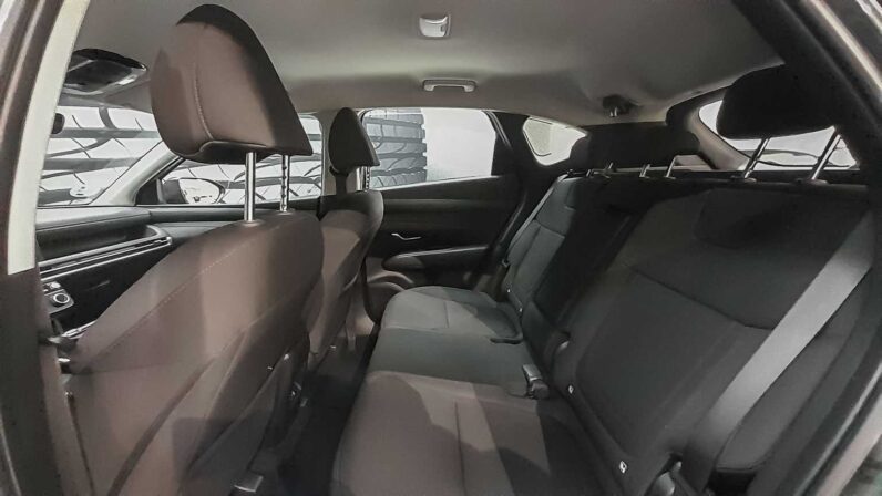 
								Hyundai Tucson full									