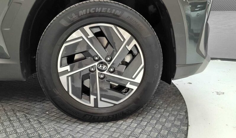 
								Hyundai Tucson full									