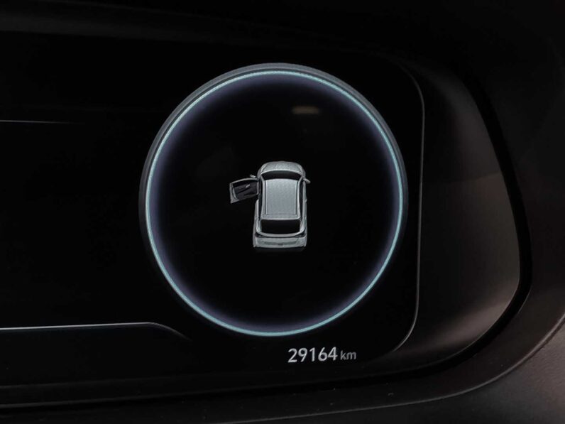 
								Hyundai i20 full									