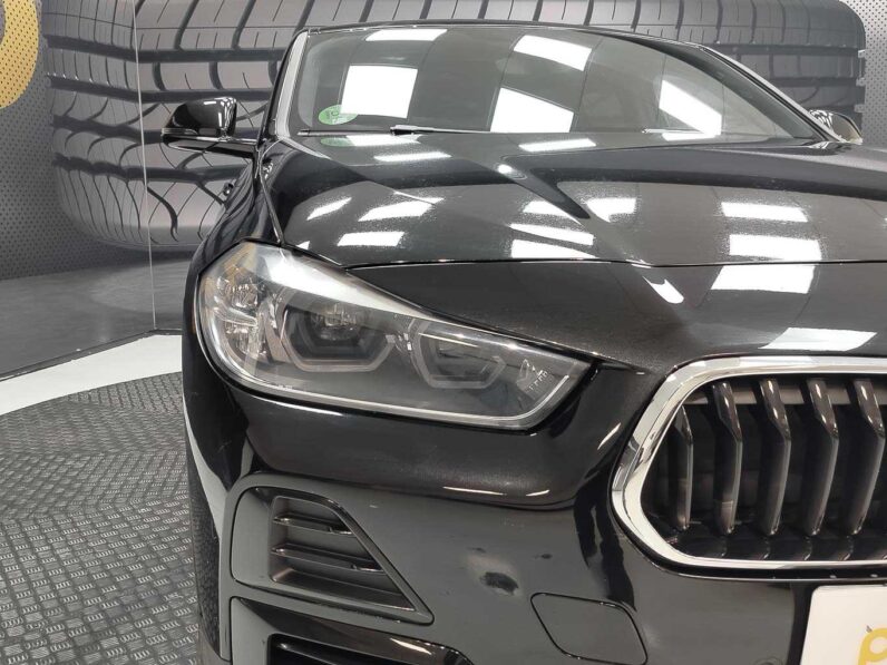 
								BMW X2 full									