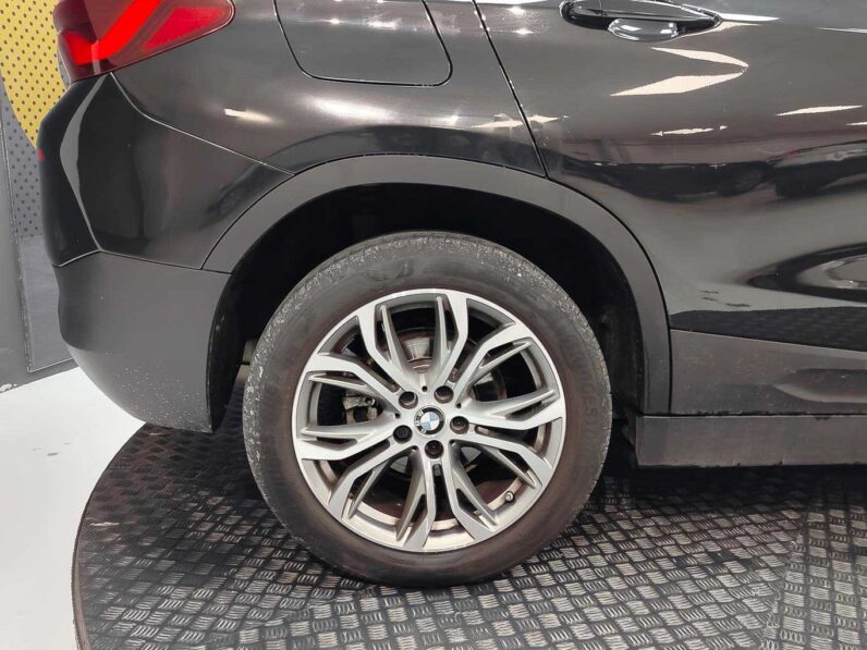 
								BMW X2 full									