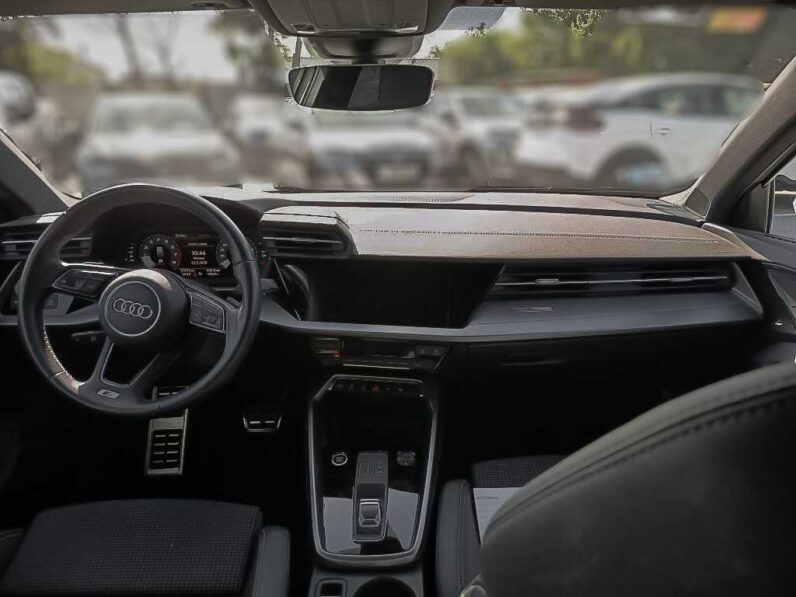 
								Audi A3 full									
