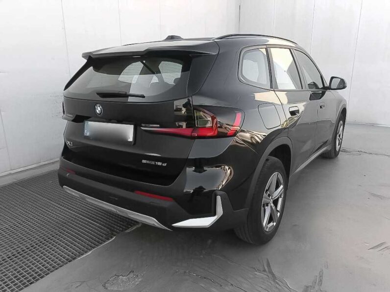 
								BMW X1 full									