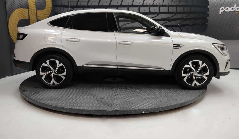 
								renault Arkana full									