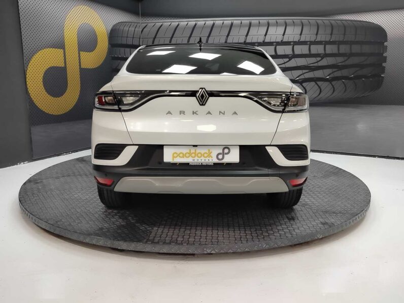 
								renault Arkana full									