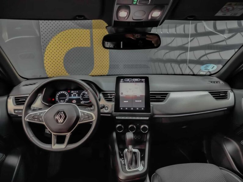 
								renault Arkana full									