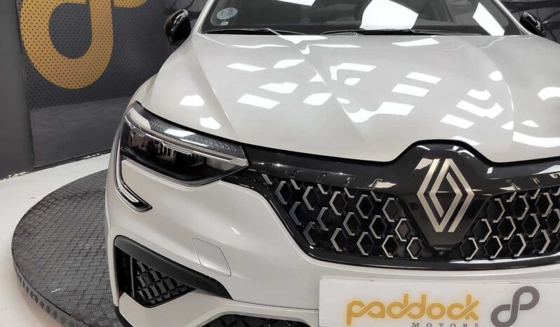 
								renault Arkana full									