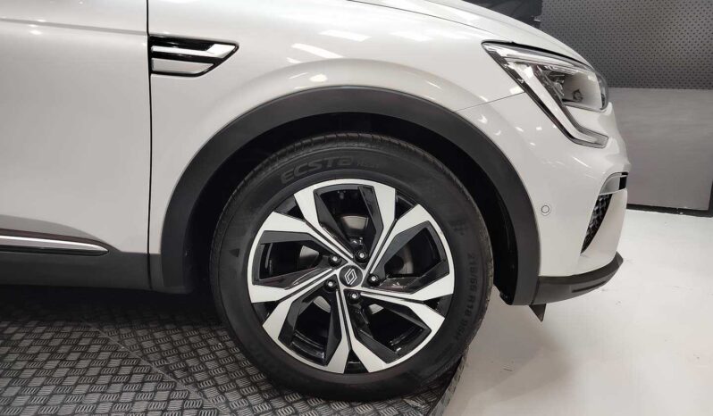 
								renault Arkana full									