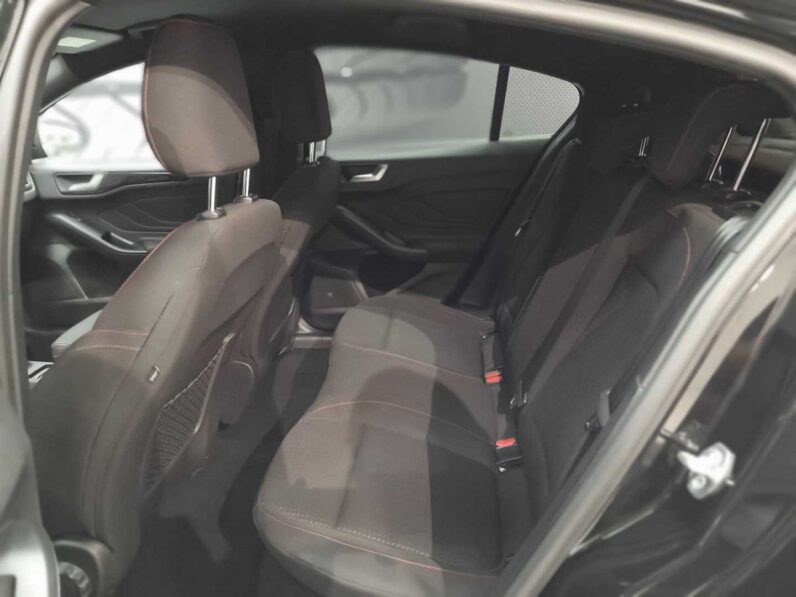 
								Ford Focus full									