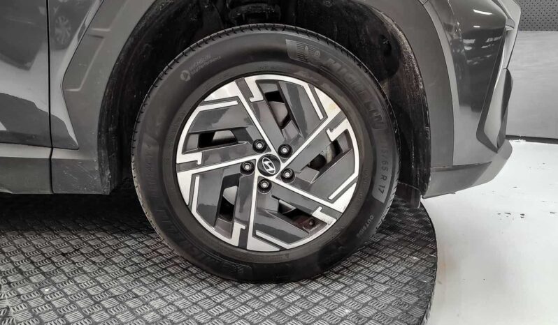 
								Hyundai Tucson full									